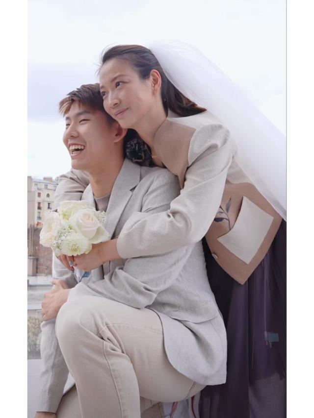 刘雨辰黄雅琼婚纱照来了奥运冠军浪漫定格(图2)