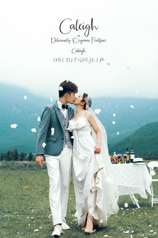 丽江旅拍攻略：丽江婚纱摄影最火的N种婚纱照风格甜蜜又高级！(图2)