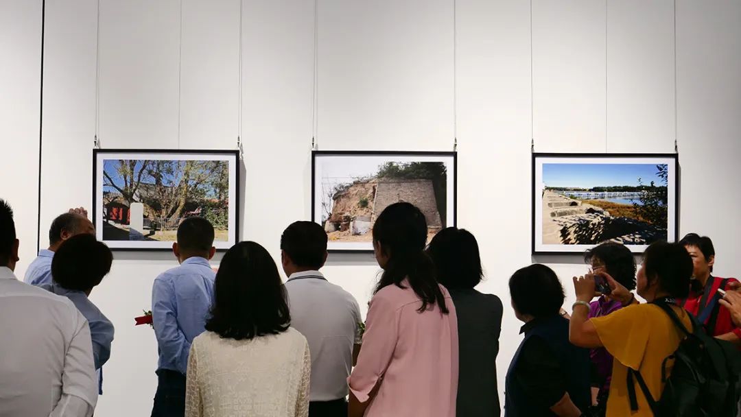 易倍：镜头下的顺义~2024年平原新城看顺义主题摄影作品展开幕(图2)