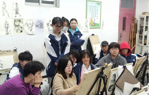 如何客观看北京画室？(图1)