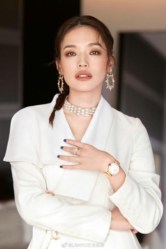 亚洲高级定制艺术展兰玉：东方韵味谱写浪漫诗篇(图3)