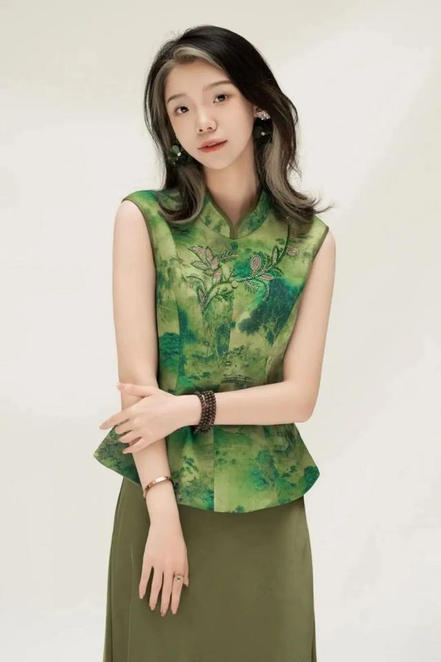 桃喜莓莓创始人荣登2024福布斯榜单(图2)