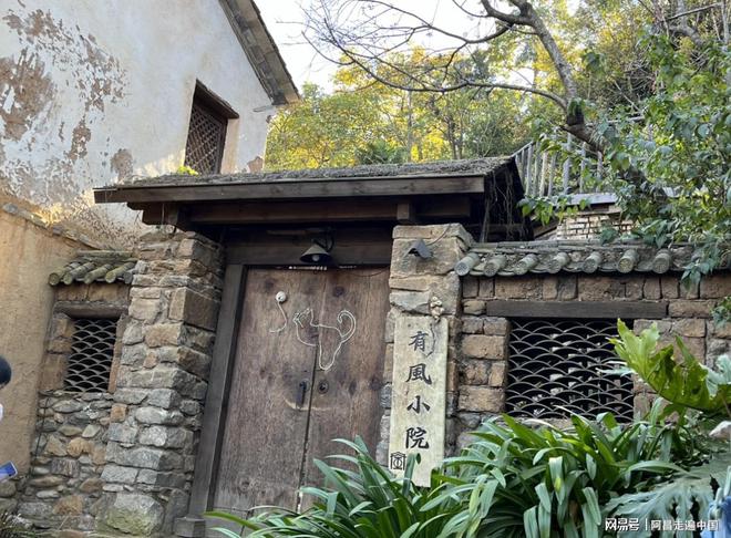 云南大理古城互联网总经理辞职开民宿变身清洁工累倒住进医院(图7)
