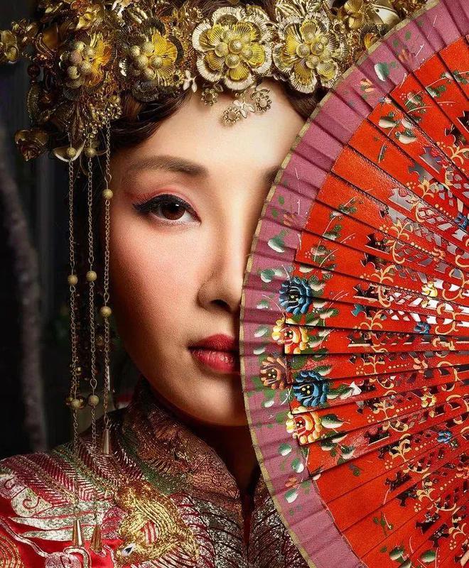世界优秀艺术摄影师的人像作品太震撼了！(图5)
