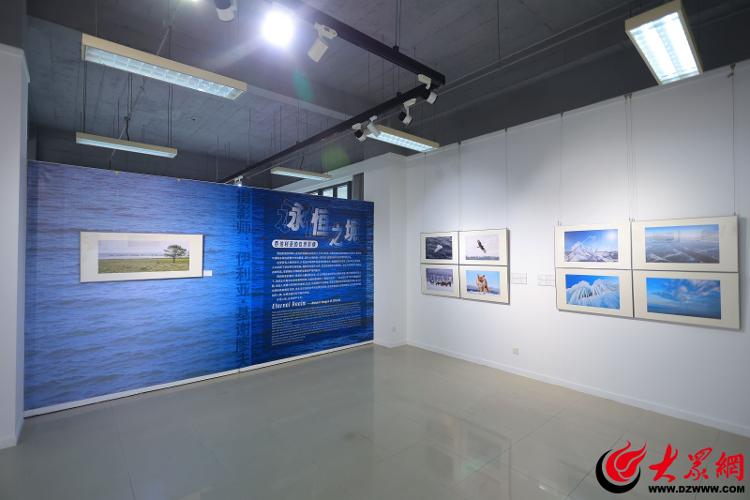 2025俄罗斯主题摄影、雕塑艺术展在潍开幕(图4)