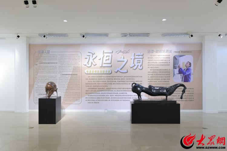 2025俄罗斯主题摄影、雕塑艺术展在潍开幕(图3)