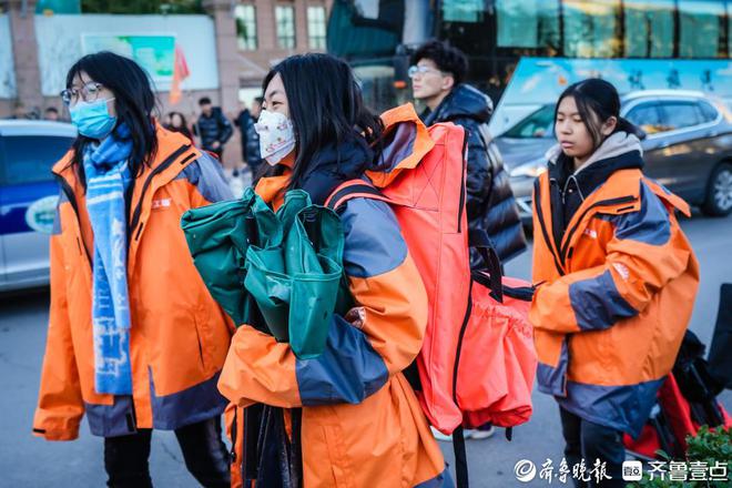 易倍：直击山东2025艺考｜新速写考试反“模式化”倒逼机构转型(图1)