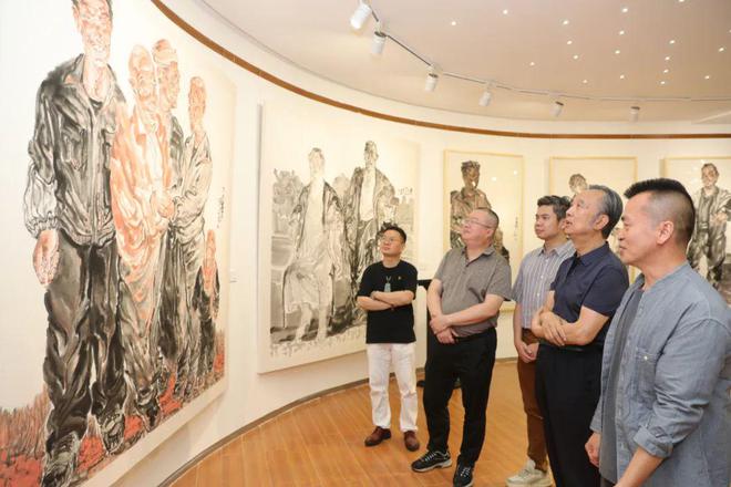 易倍：三十而励：一尚美术教育30周年艺术展开幕回顾历程共话艺术教育新未来(图10)