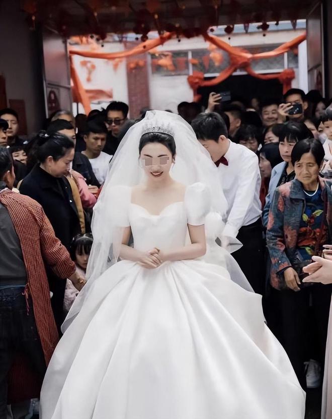 一男娶2女后续全家合谋骗婚2女工作或曝男人真实目的不一般(图5)
