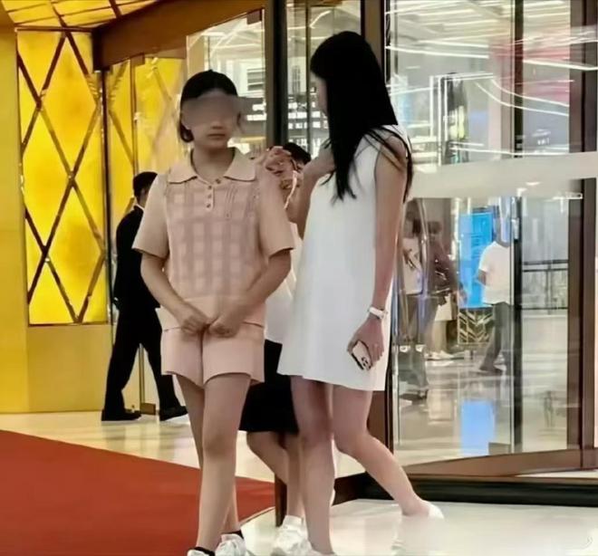 易倍：曝汪小菲上海买房为子女提供最好的教育环境马筱梅回应了(图12)