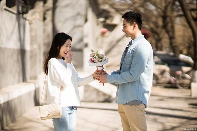 女人过了45岁容易在哪些场合背叛婚姻？(图4)