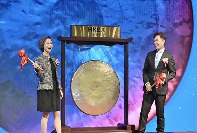 郭晋安“憨夫”人设崩塌！离婚时的手段精明得让人害怕(图10)