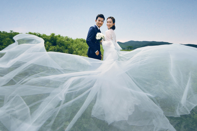 易倍EMC平台：高端婚纱摄影攻略有哪些？高端婚纱照摄影唯美图片欣赏(图3)