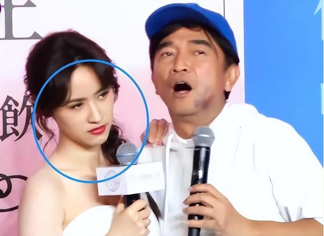 被畸形父母毁掉的星二代:拍婚纱照同床15年当众强吻30岁女儿(图8)