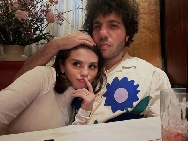 赛琳娜发布婚纱照官宣结婚泰勒斯威夫特到场参加婚礼(图5)