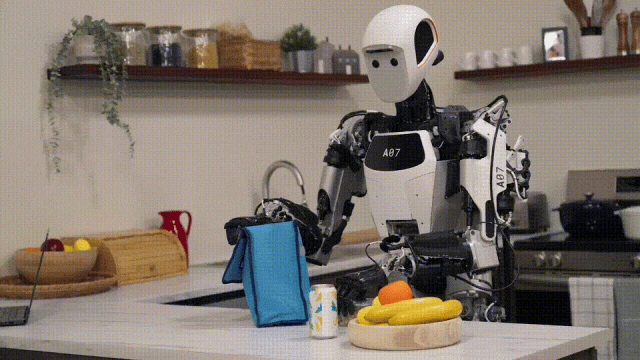 易倍：具身智能猛将再狂揽近6亿融资！机器人Moz1卷入办公室全力冲刺万亿赛道(图1)