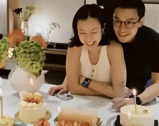 霍启仁婚礼现场曝光：新娘五官神似婆婆朱玲玲小腹隆起孕相明显(图3)