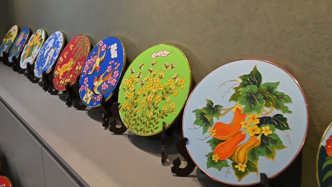 易倍EMC平台：从田间到世界！辛集农民画再出圈→(图3)