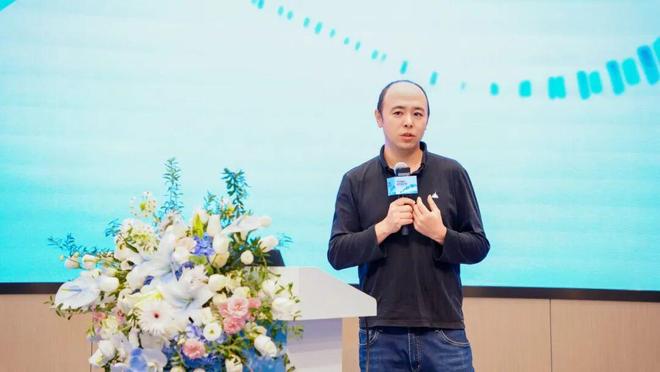 易倍EMC平台：字节跳动VP复盘12年发展！剧透明年PICO新品、全自研MR芯片(图1)