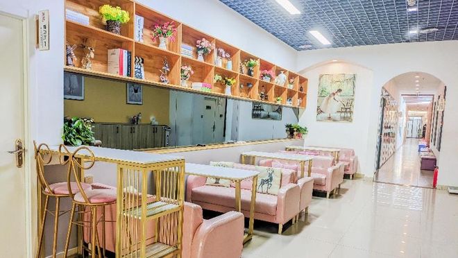 河南舞蹈艺考哪家口碑好?中苑艺考助你成就梦想(图2)