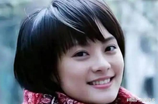 原来她是孙俪亲妹妹二人相差19岁也是一演员姐姐演啥她演啥(图11)