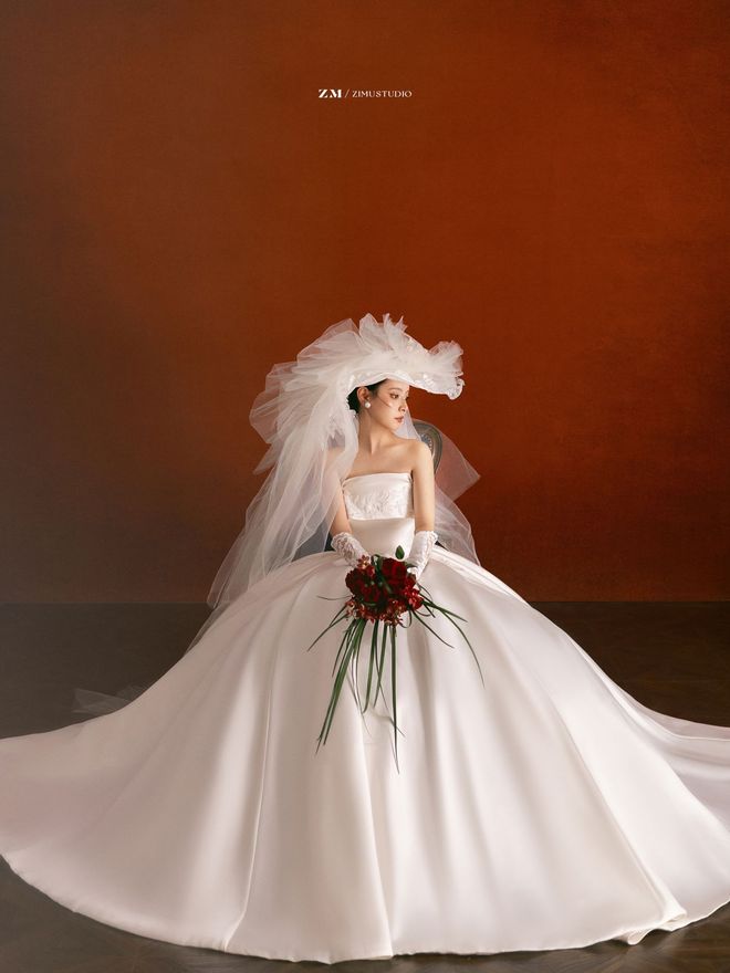 易倍EMC平台：专业的泸州婚纱照店(图1)