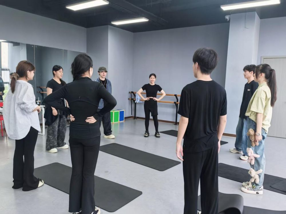 易倍:2026年中传播音艺考培训机构推荐定向中传斩获名校合格证(图1)