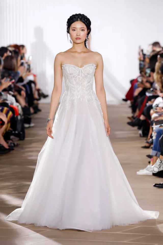 好看的婚纱照片大全你梦想的婚纱全都有(图3)