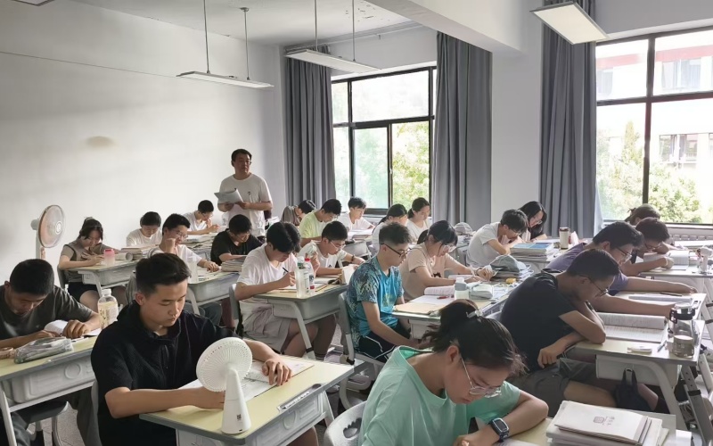 易倍网站：2026年第一季度艺考文化课集训机构深度测评与推荐(图2)