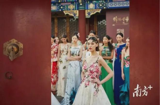 潮汕父子俩做婚纱年销3个亿风靡欧美！(图12)