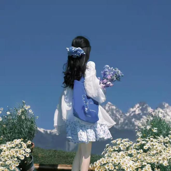 我给未婚夫2万拍婚纱照他把钱都给他妈还说AI啥风格都能生成(图2)