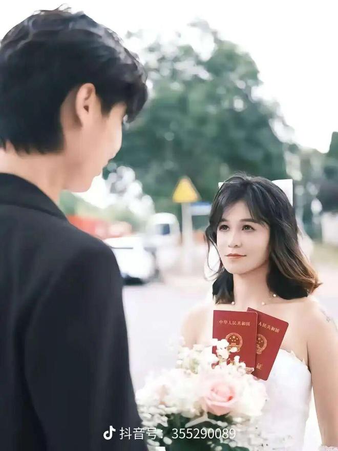 易倍网站：恭喜！马拉松美女白丽官宣喜事男方没有打码！(图1)